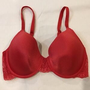 NWOT Wacoal Red Bra